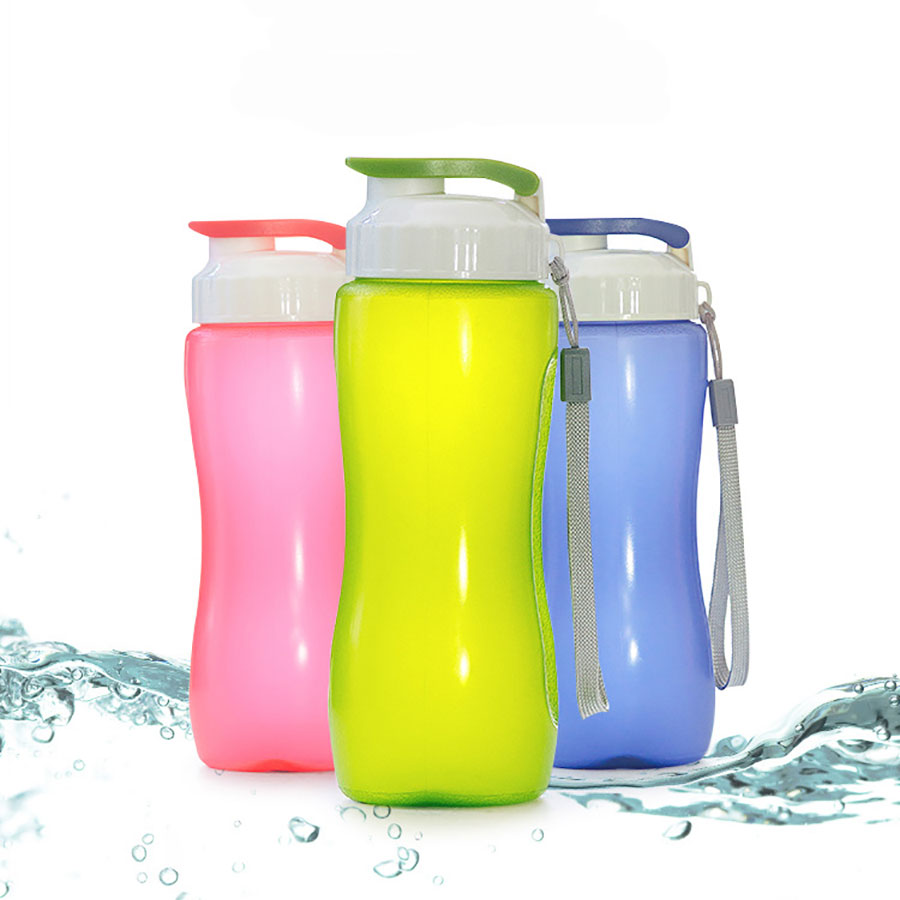 運(yùn)動水杯750ml(帶過濾